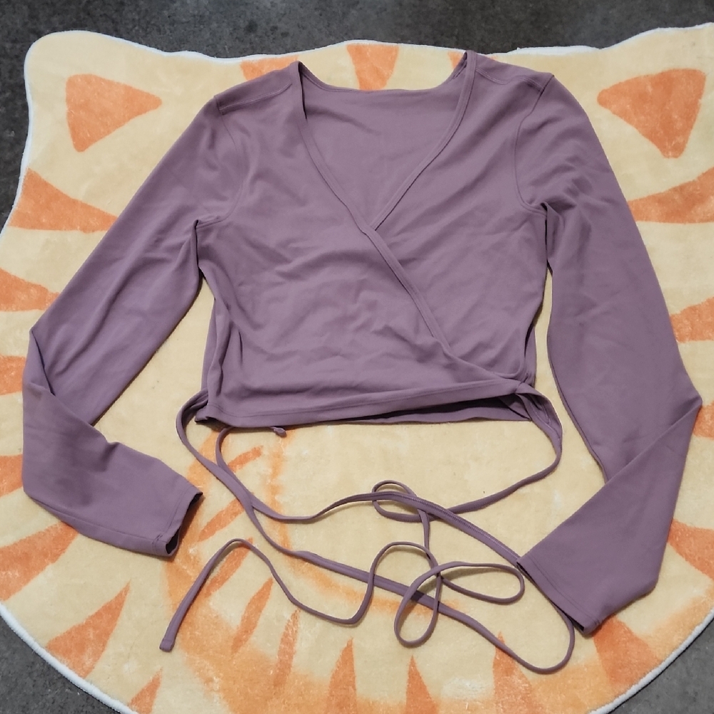 Lululemon Wrap Top